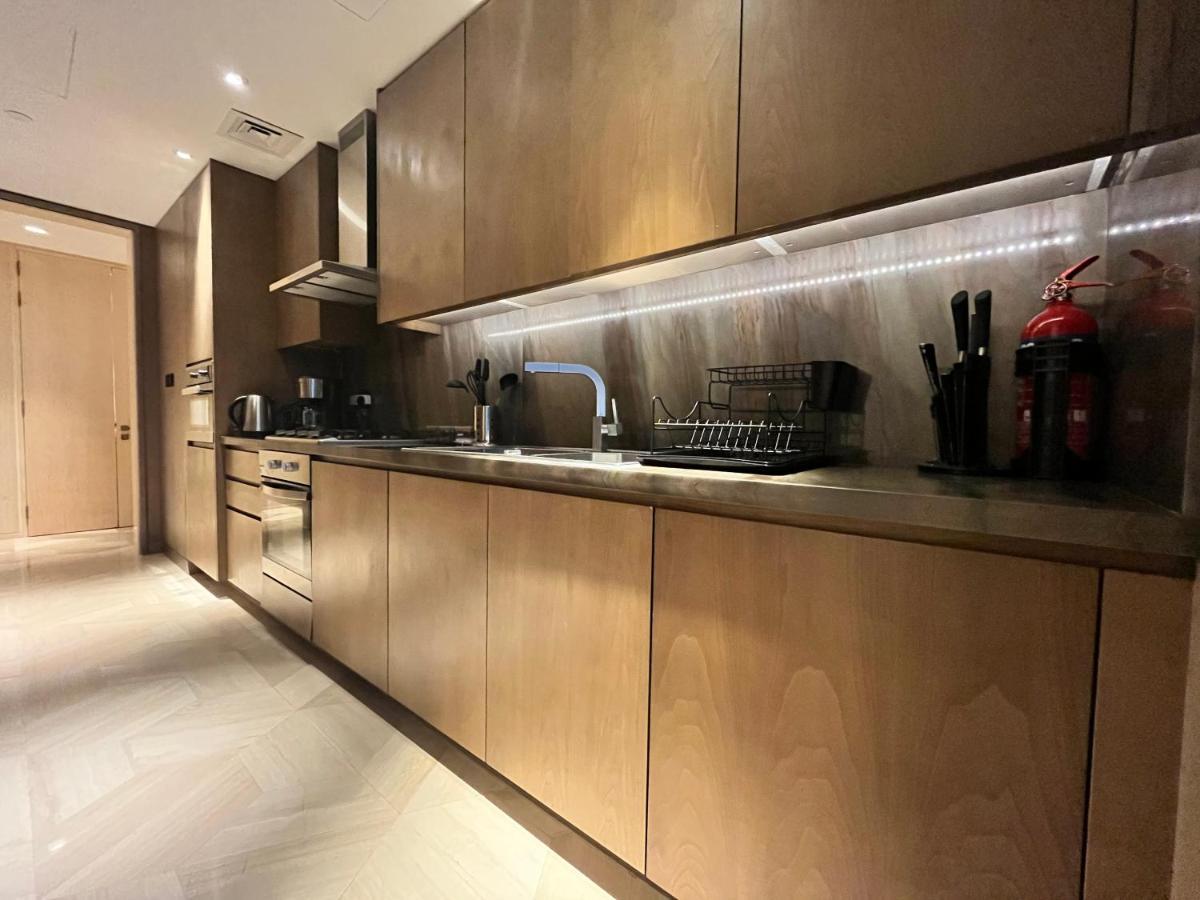 Five Palm Jumeirah - 2 Bedrooms & Maid Room In A Splendid Resort - Modernlux دبي المظهر الخارجي الصورة