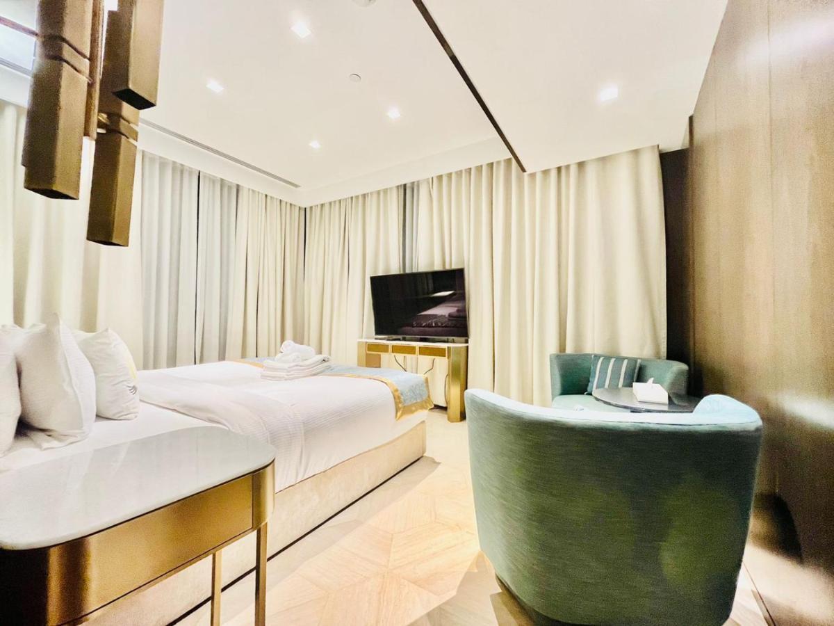 Five Palm Jumeirah - 2 Bedrooms & Maid Room In A Splendid Resort - Modernlux دبي المظهر الخارجي الصورة