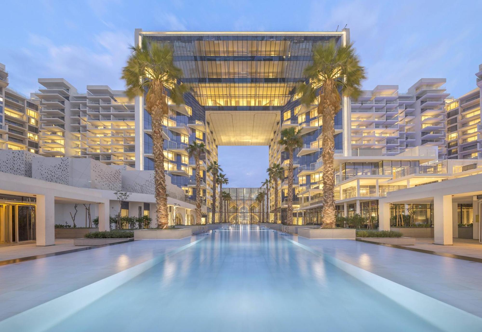 Five Palm Jumeirah - 2 Bedrooms & Maid Room In A Splendid Resort - Modernlux دبي المظهر الخارجي الصورة